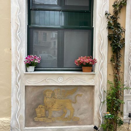 Q Rocco Apartments, Corfu Town מראה חיצוני תמונה